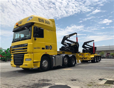 New Fleet - Side Loader 